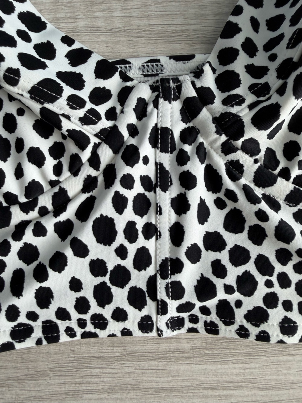 Michael Kors Women's Animal Printed Underwire Bikini Top Size Large - Picture 4 of 11